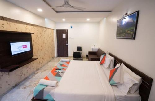 Hadapsar Hotel | Classic Residency