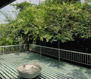 Pune Ski Chalet | Clear Mountains-Peaceful Retreat near Khadakwasla