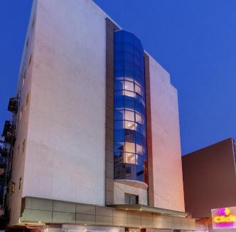 Sayajiganj Hotel | Click Hotel Vadodara 400 Mtr from Railway Station