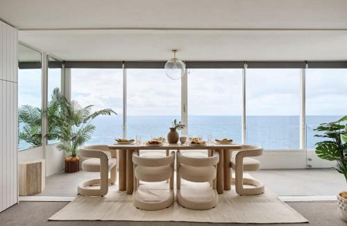Vaucluse Apartment | Cliffside Vaucluse Escape with Pool & Panoramic Ocean Views