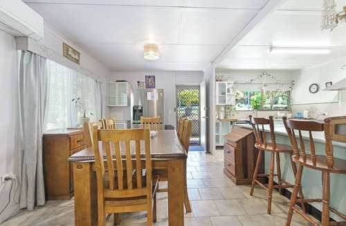Korora House | Coastal Korora Retreat - Coastal Semi Rural Reteat in Coffs Harbour