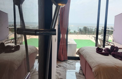 Mandrem Hotel | Coco 7 Beach Resort