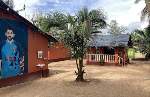 Hireguthi Hotel | Coconut Tree cottages