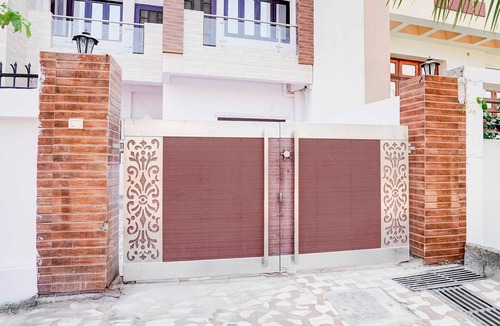 Mohangarh House | Collection Garden View Vrindavan Lucknow