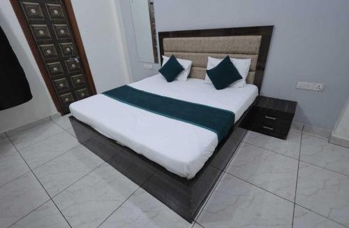 Etmadpur Hotel | Collection O Agra Kalindi Vihar Formerly Hotel Taj
