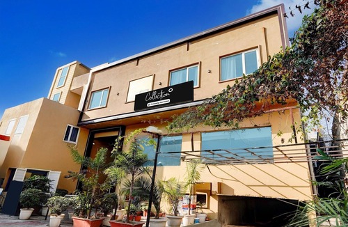 Amritsar House | Collection O Amritsar District Court