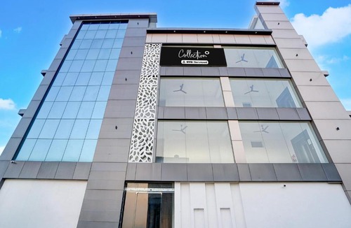 Mohangarh Hotel | Collection O Friends Colony Lucknow Formerly The Suite