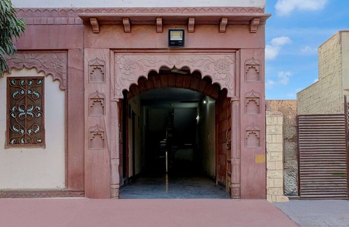 Uchiyarda House | Collection O Jodhpur Cantt Railway