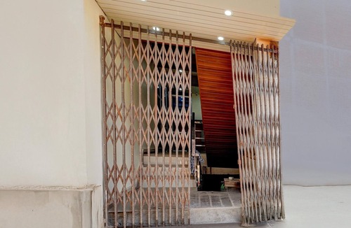 Kanpur House | Collection O Kanpur Domestic Airport