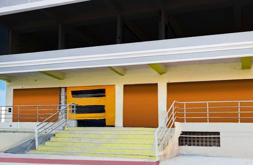 Hyderabad House | Collection O LB Nagar Metro Station