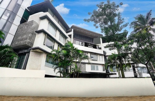 Nilje Gaon House | Collection O Lodha Experia Mall