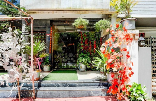 Bhopal House | Collection O MP Nagar Near Rachna Tower
