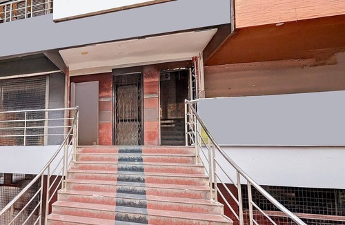 Visakhapatnam House | Collection O NAD Near Airport