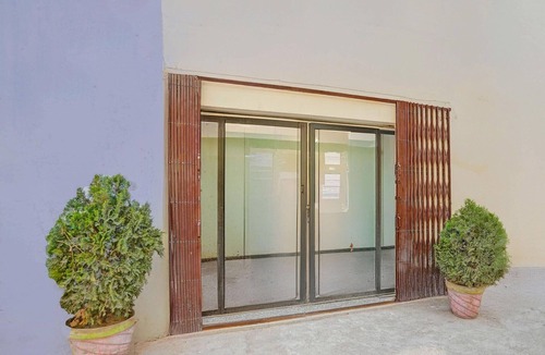 Civil Lines House | Collection O Prayagraj Bus Stop