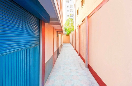 Hyderabad House | Collection O Santosh Nagar Hyderabad