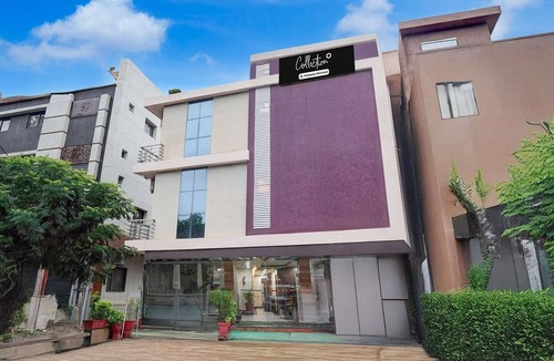 Abu Road House | Collection O Shantivan Bus Terminal