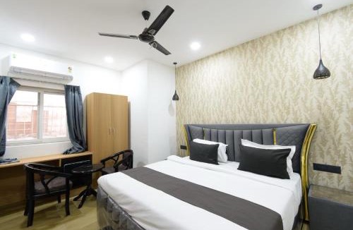 Nellore Hotel | Collection O Vedayapalem Railway Station Formerly Grand Luxury Rooms
