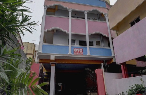 Madipakkam House | Collection O Velachery Railway Junction