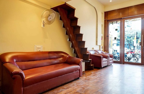 Clover Park House | Collection O Viman Nagar Downtown