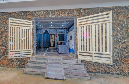 Gachibowli House | Collection O White Field Road Hyderabad