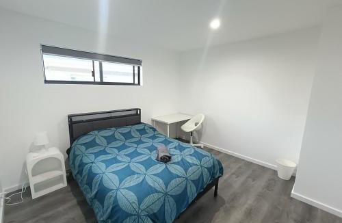 Guildford House | Comfortable Room in Modern and Peaceful Home - NR8
