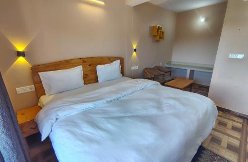 Kasiyalekh Hotel | Commander Villa