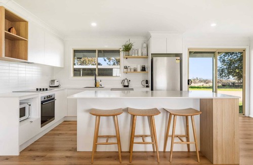 Borenore House | Cooinda Cottage - Beautiful Borenore Farm Stay