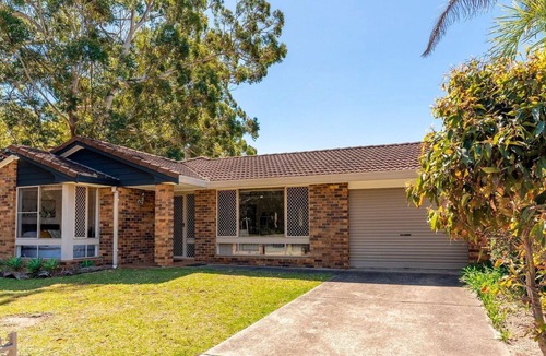 Callala Beach House | Corner Haven – just 300m to the beach