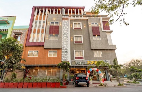 Bhopal Hotel | Cosmos Zorba Hotel, Hoshangabad Road