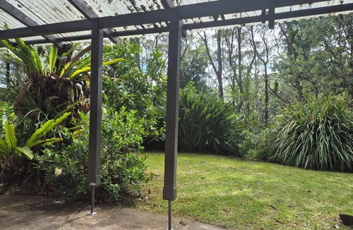 Otford House | Cosy Bush & Beach House in Otford