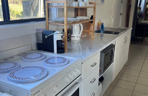 Wollombi Other | Cottage 1 close to 4 wedding venues and town centre