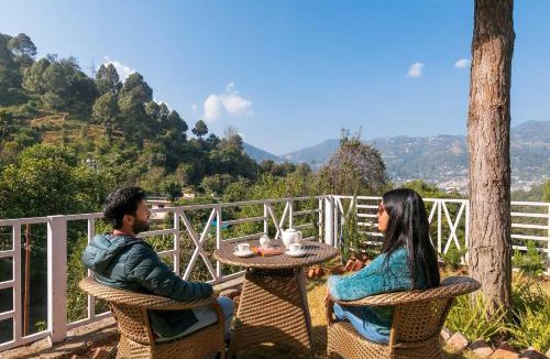 Bhimtal Villa | Cottage On The Lake by VEO - Part of StayVista