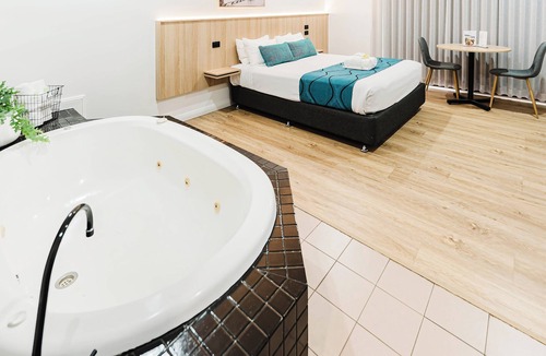 Coffs Harbour Hotel | Country 2 Coast Coffs Harbour Motor Inn