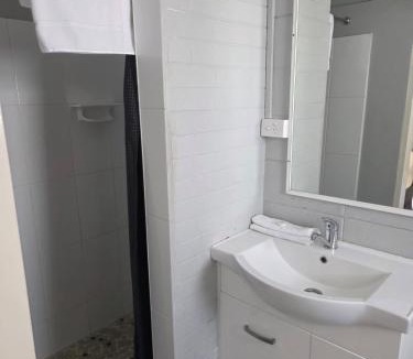 Stanthorpe Hotel | Country Club Motel