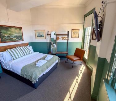 Darlinghurst Hotel | Courthouse Hotel