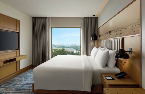 Kakkanad Hotel | Courtyard by Marriott Kochi Infopark