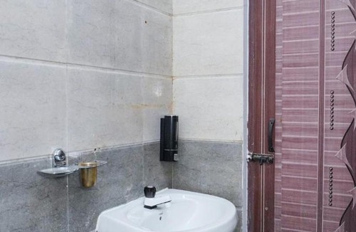Agara Apartment | Cozy 1bhk 2km From Hosa Road Metro 304