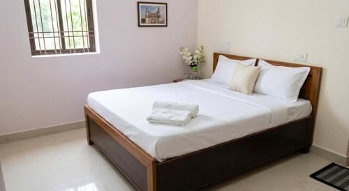 Rajendragram House | Cozy 2BHK Home Walkable to Narmada Mandir