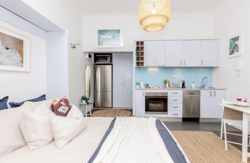 North Bondi Apartment | COZY BEACH FRONT STUDIO WITH AIRCON
