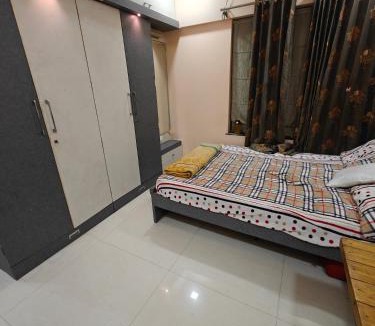 Pune Bed & Breakfast | Cozy Highway HomeStay