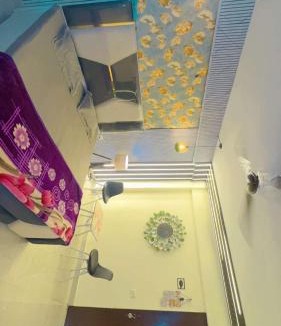 Dadri Apartment | Cozy&Modern Studio WaveCity Stylish Comfortable