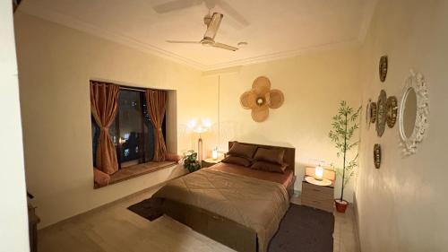 Aarey Colony House | Cozy private Room in shared apt of Royal Palms