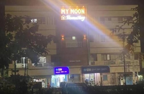 Dindigul House | Cozy Room in lovely Dindigul with AC, WiFi/Mymoon service apartment