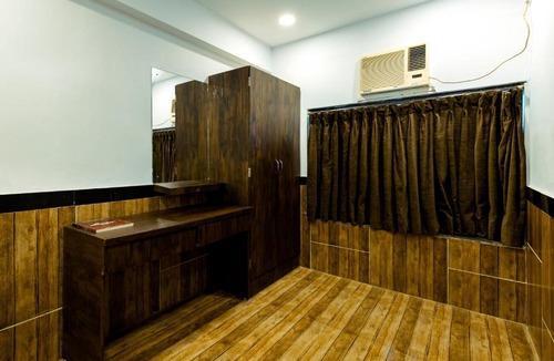 Bandra West House | CozyKey Rooms Bandra