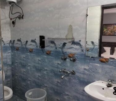 Chanakyapuri Hotel | CR Residency -Near Chanakyapuri Embassy Area