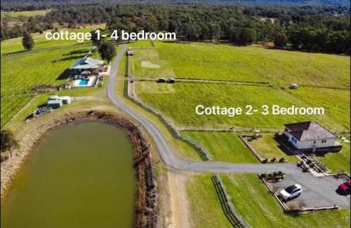 Cooranbong House | Creekside Estate Whole site 2 Cottages 7 Bedrooms