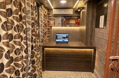 Phagwara Hotel | crown house