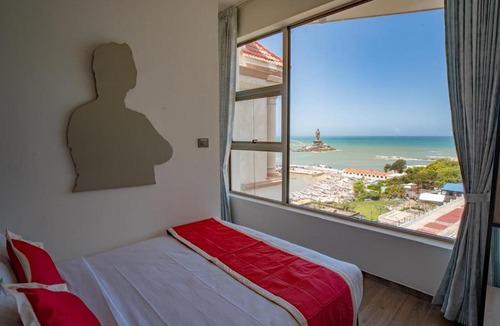 Kanyakumari Hotel | Crown Residency
