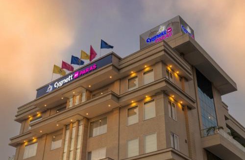 Dehradun Hotel | Cygnett Inn Paras