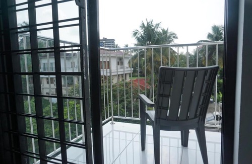 Kakkanad Hotel | D-Green Hotels